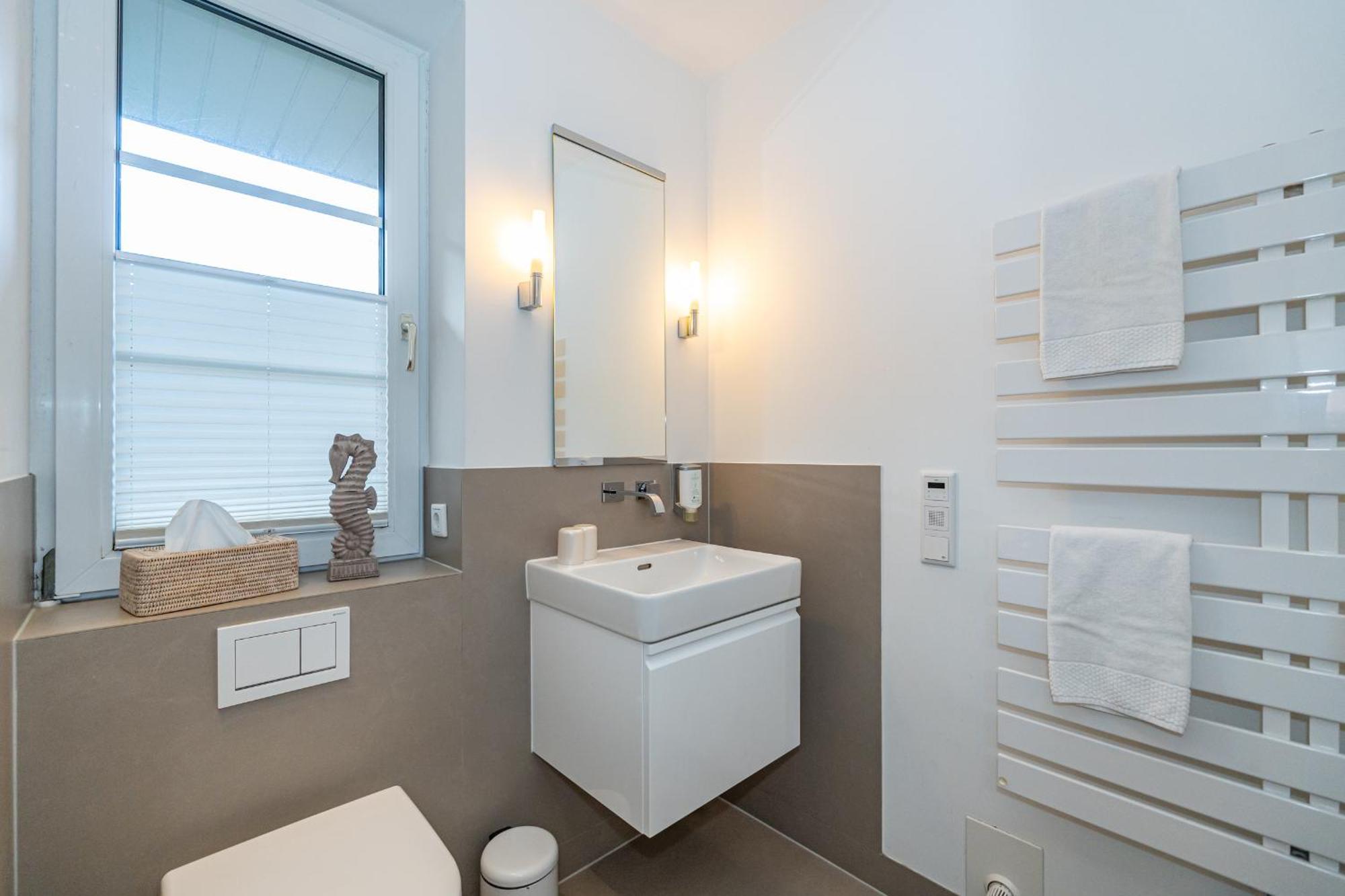 Flut No 6 Apartment